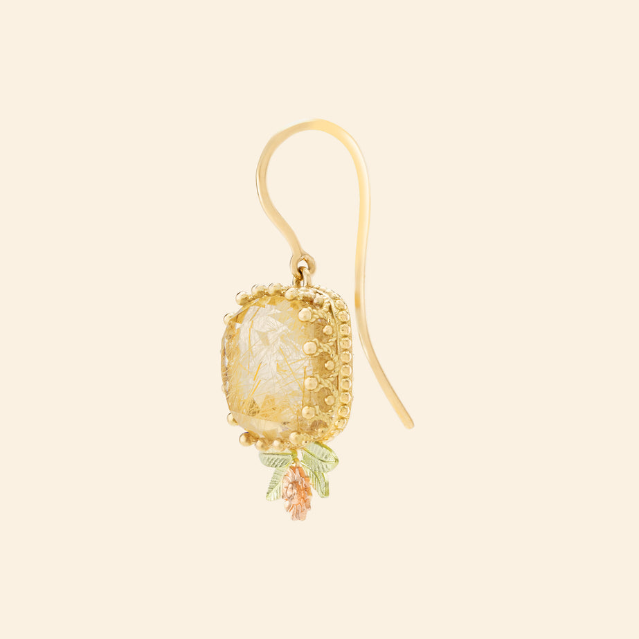 Boucle d'oreilles or jaune joaillerie Mellerio