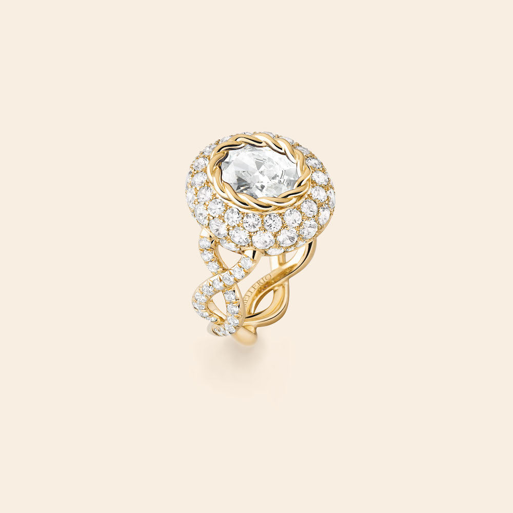 The queen's ring sale
