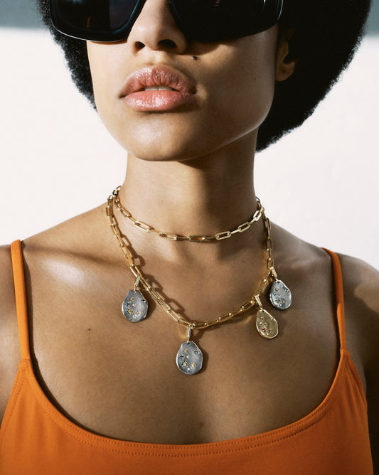 Necklace medals yellow gold Mellerio