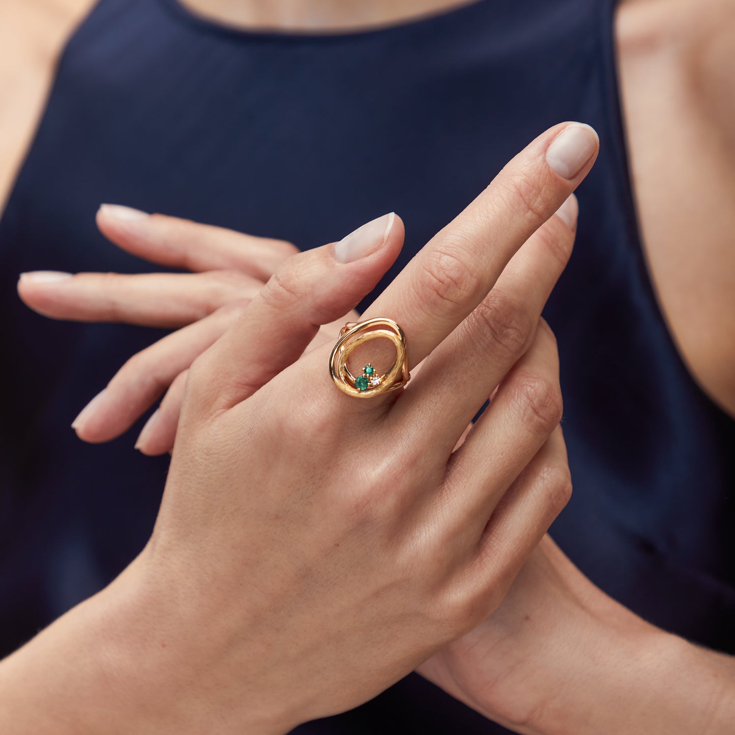 Riviera Ring Emerald Yellow Gold Mellerio