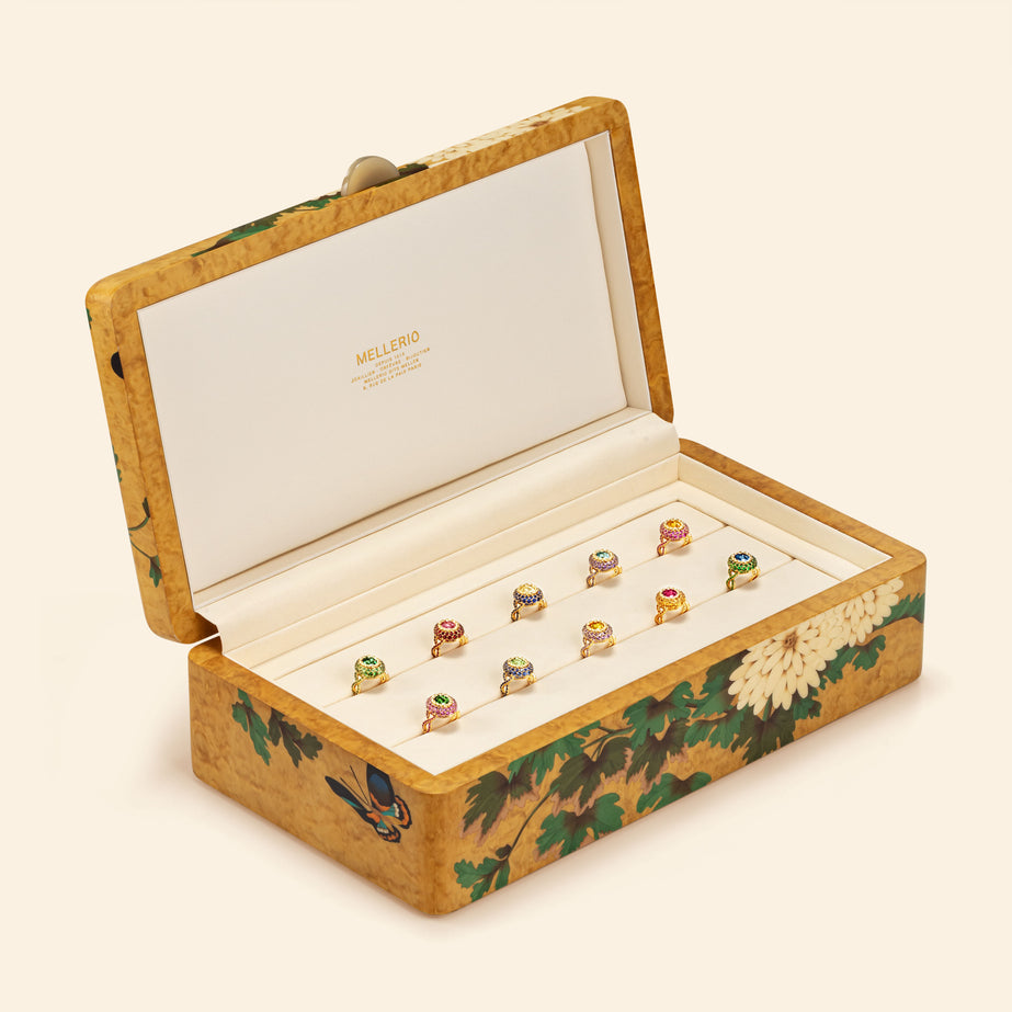 Jewelry Box "A Queen’s Spring"