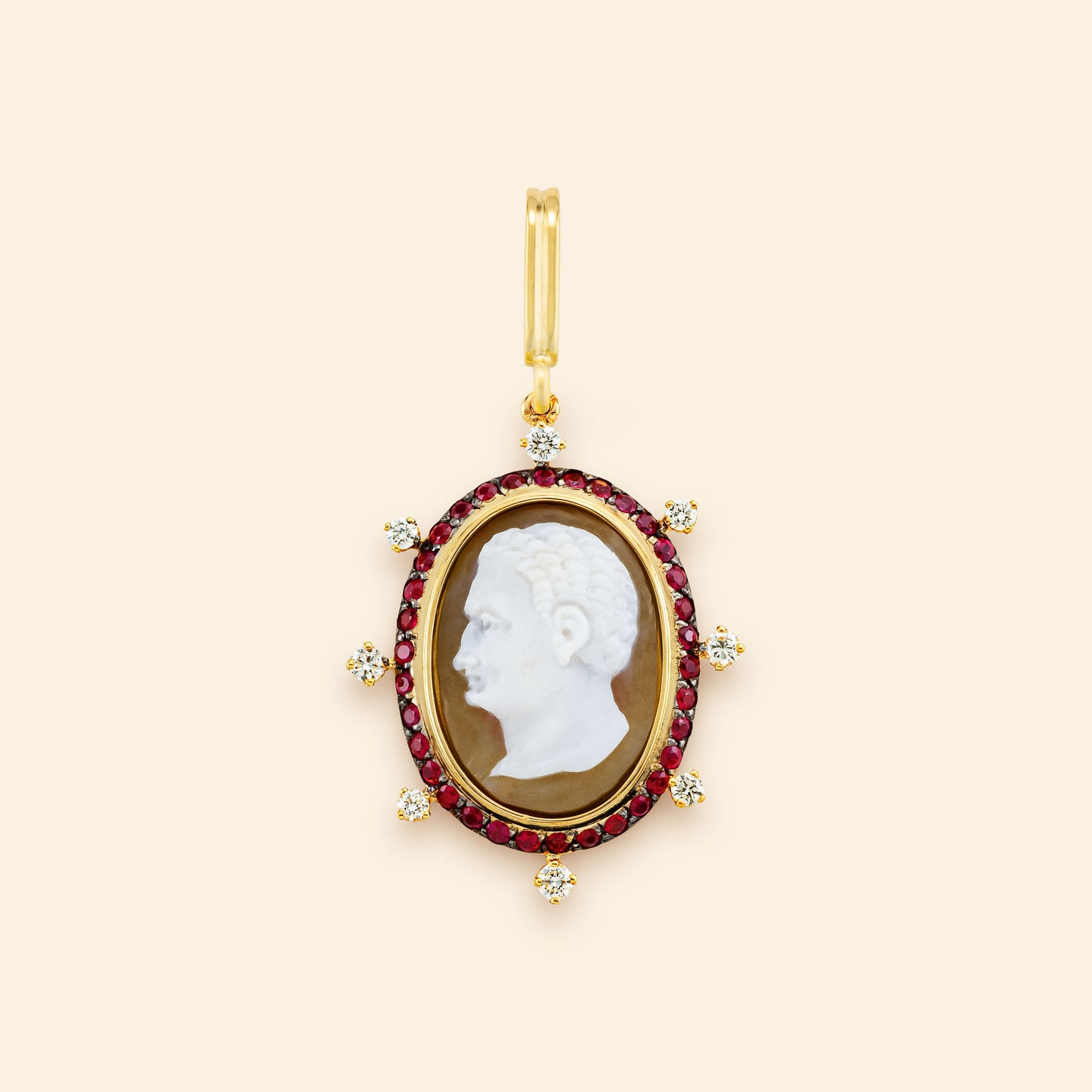 Precious Cameo Diamonds Yellow Gold Mellerio