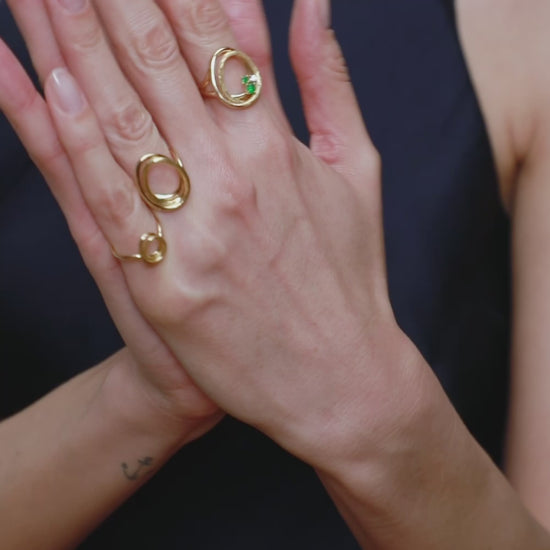 Riviera Ring Emerald Yellow Gold Mellerio